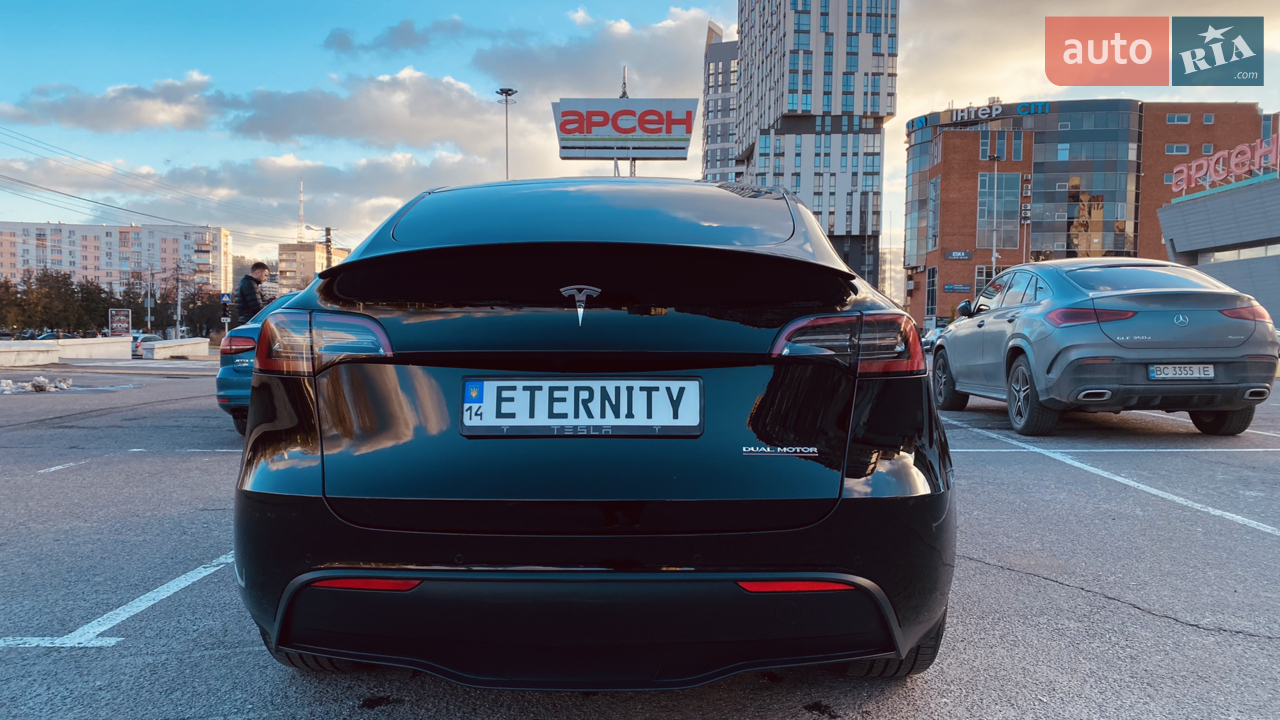 2022 Tesla Model Y - мініатюра 4