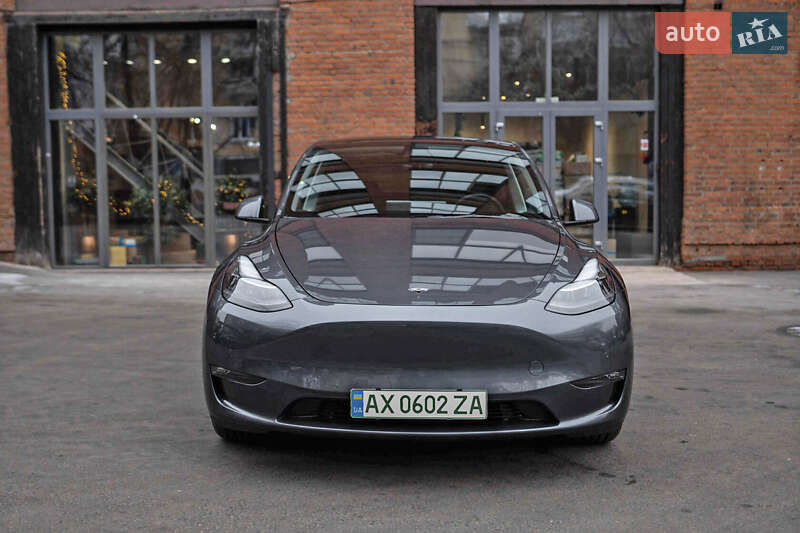 Позашляховик / Кросовер Tesla Model Y 2023 в Києві