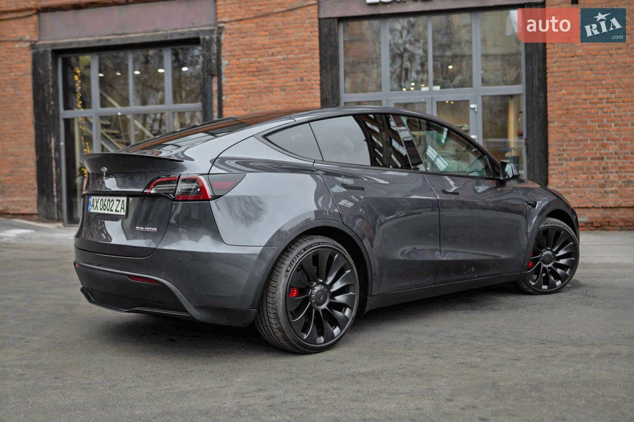 2023 Tesla Model Y - мініатюра 2