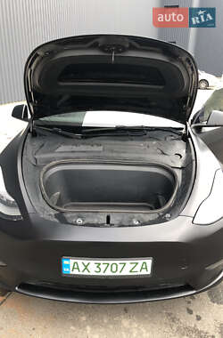 Внедорожник / Кроссовер Tesla Model Y 2020 в Харькове