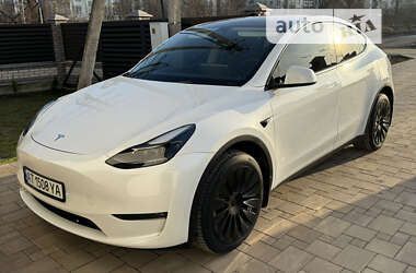 Tesla Model Y  2023