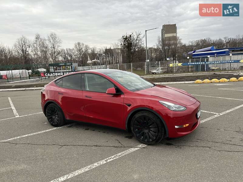 Позашляховик / Кросовер Tesla Model Y 2020 в Києві фото 18 Позашляховик / Кросовер Tesla Model Y 2020 в Києві