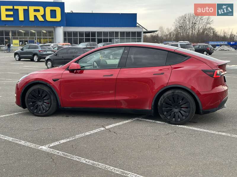 Позашляховик / Кросовер Tesla Model Y 2020 в Києві фото 28 Позашляховик / Кросовер Tesla Model Y 2020 в Києві