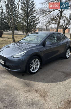 Tesla Model Y 2021