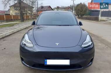Tesla Model Y  2020