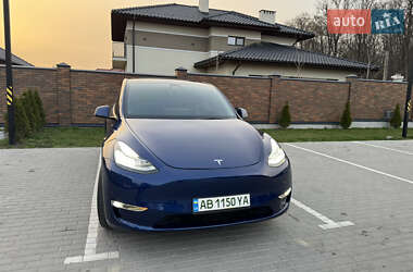Tesla Model Y  2022