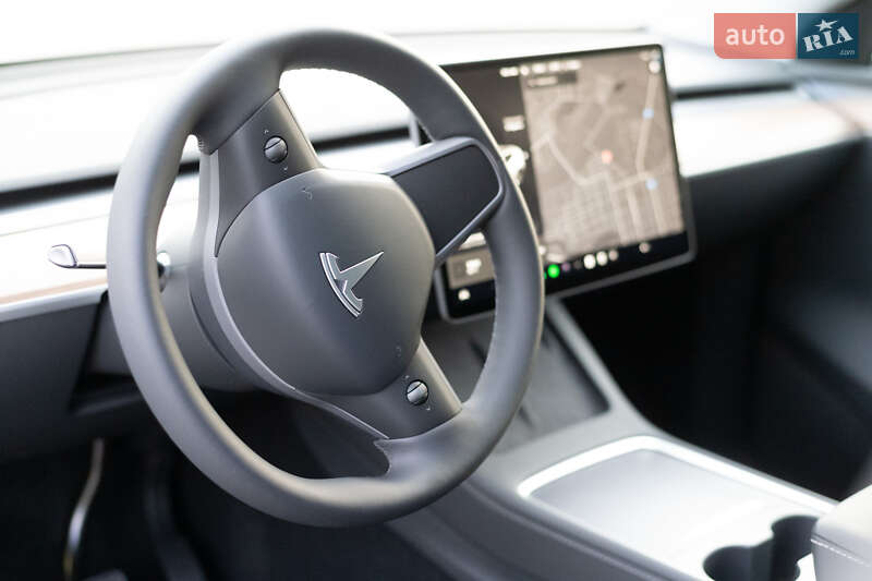 Внедорожник / Кроссовер Tesla Model Y 2023 в Днепре фото 38 Внедорожник / Кроссовер Tesla Model Y 2023 в Днепре