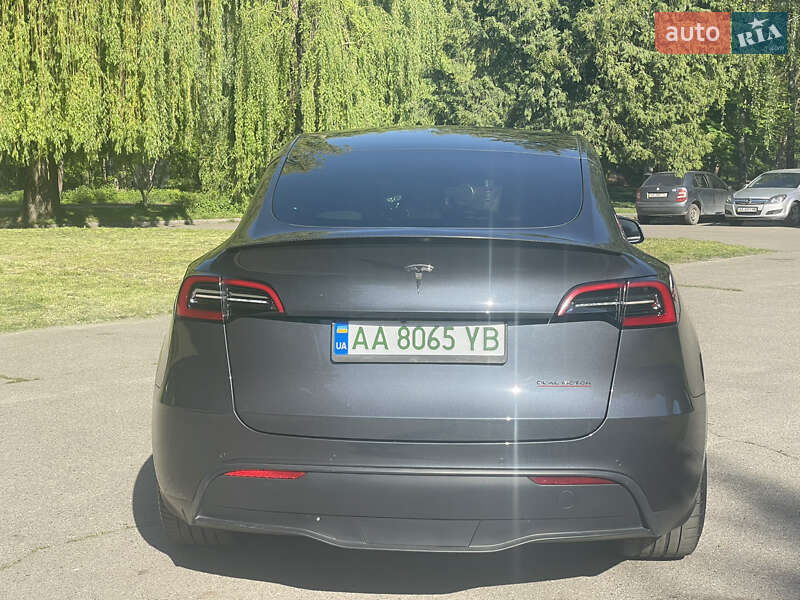 Позашляховик / Кросовер Tesla Model Y 2022 в Києві