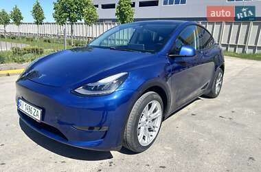Tesla Model Y  2020