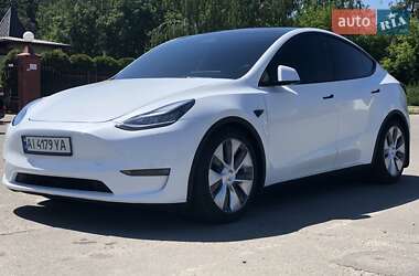 Tesla Model Y  2023