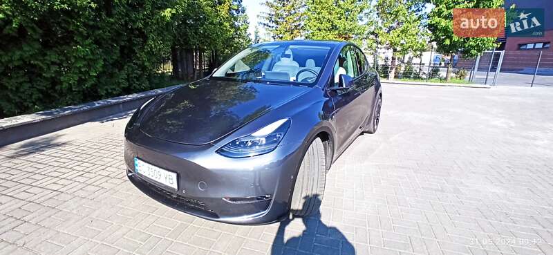 Внедорожник / Кроссовер Tesla Model Y 2022 в Львове
