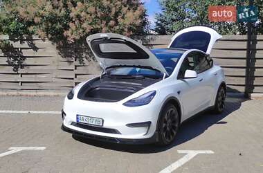 Внедорожник / Кроссовер Tesla Model Y 2020 в Киеве