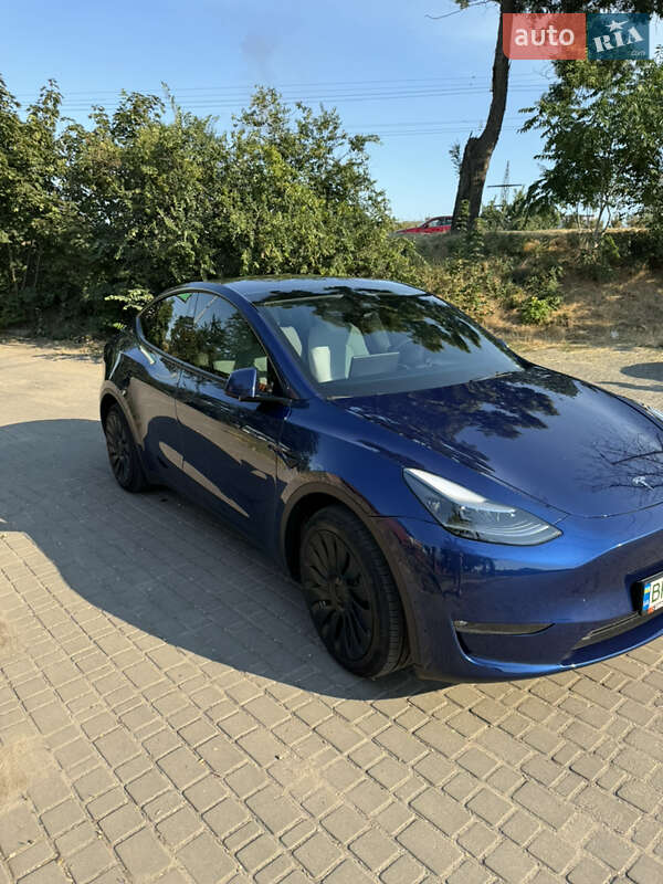 Tesla Model Y 2023 року в Одесі