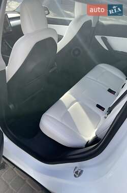 Позашляховик / Кросовер Tesla Model Y 2020 в Харкові
