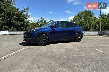 Tesla Model Y  2023