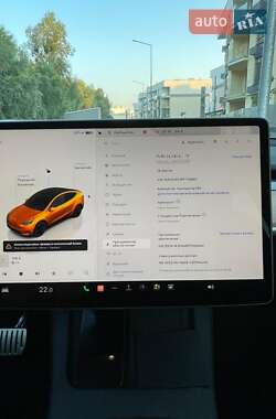 Позашляховик / Кросовер Tesla Model Y 2023 в Києві