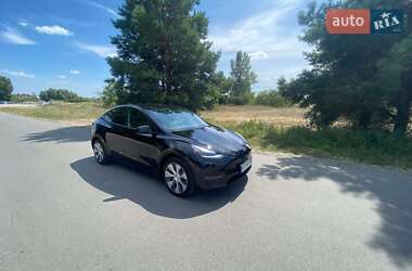 Tesla Model Y  2023