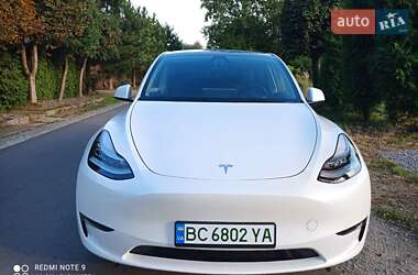 Tesla Model Y  2023