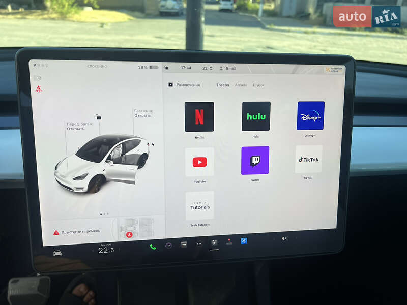 Позашляховик / Кросовер Tesla Model Y 2022 в Миколаєві