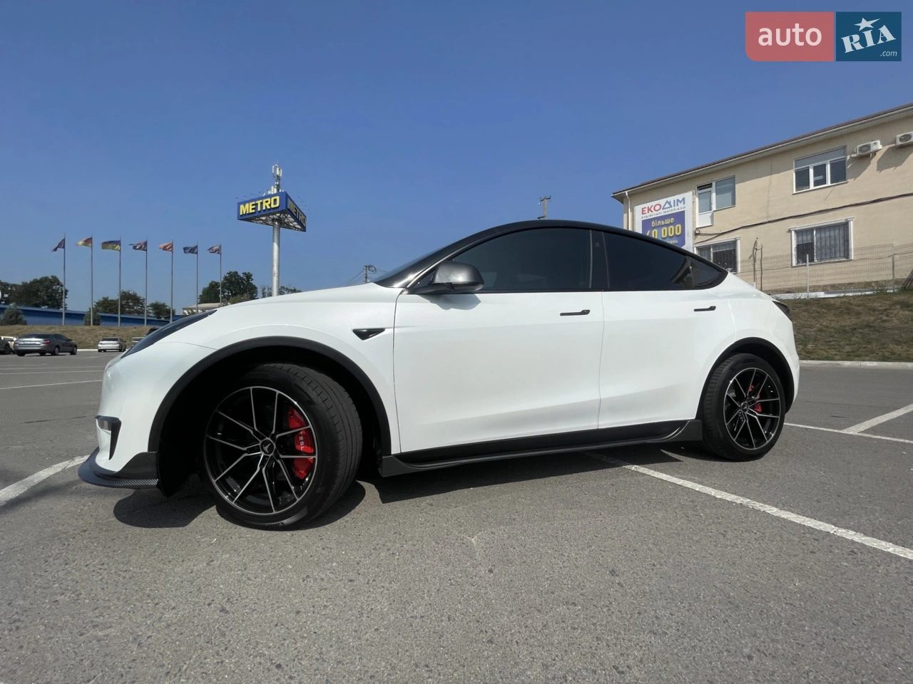 2023 Tesla Model Y - мініатюра 2
