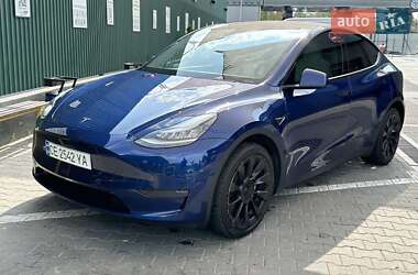 Tesla Model Y  2020