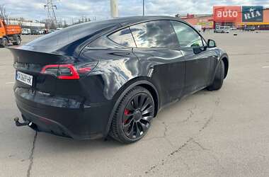 Tesla Model Y  2022