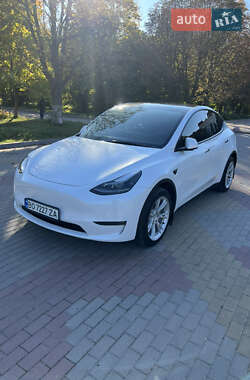 Tesla Model Y  2022