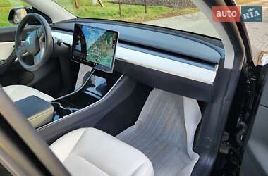 Внедорожник / Кроссовер Tesla Model Y 2020 в Львове
