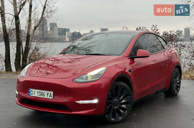 Tesla Model Y  2022