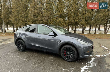 Tesla Model Y  2023