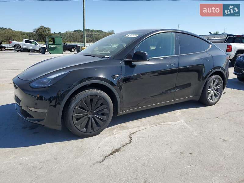 Позашляховик / Кросовер Tesla Model Y 2024 в Одесі фото Позашляховик / Кросовер Tesla Model Y 2024 в Одесі