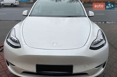 Tesla Model Y  2021