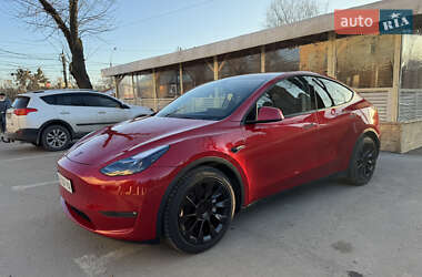 Tesla Model Y  2022