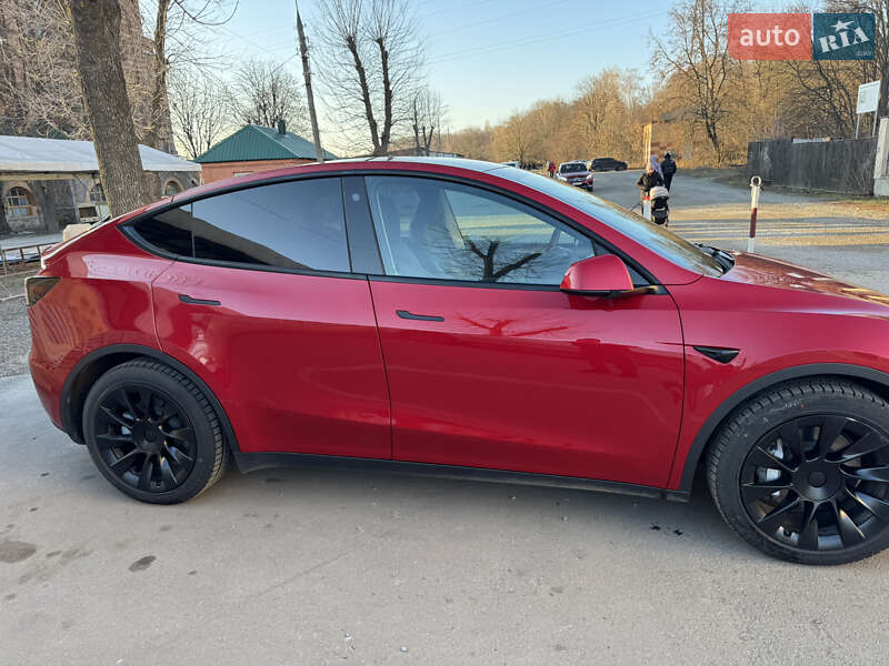 Позашляховик / Кросовер Tesla Model Y 2022 в Вінниці фото 3 Позашляховик / Кросовер Tesla Model Y 2022 в Вінниці