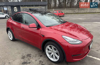 Tesla Model Y  2021