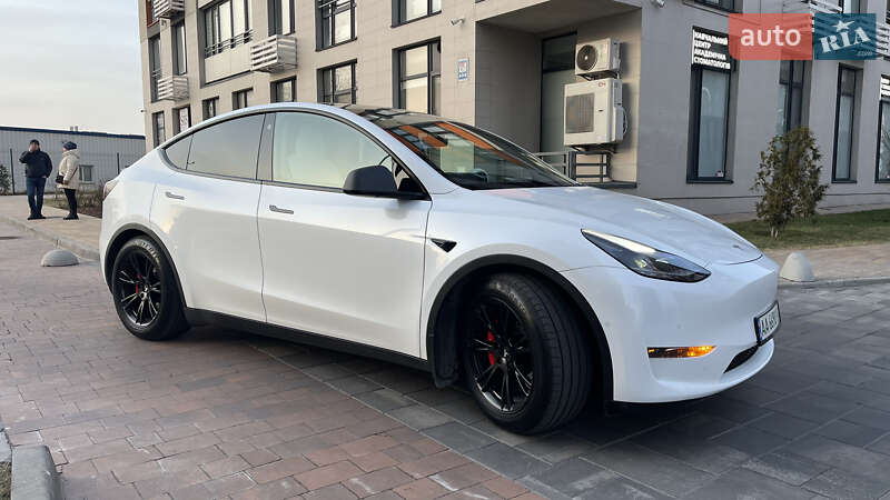 Позашляховик / Кросовер Tesla Model Y 2021 в Києві фото Позашляховик / Кросовер Tesla Model Y 2021 в Києві
