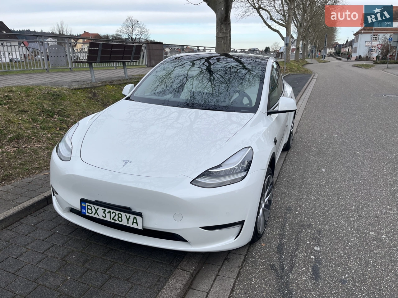 2021 Tesla Model Y - мініатюра 2