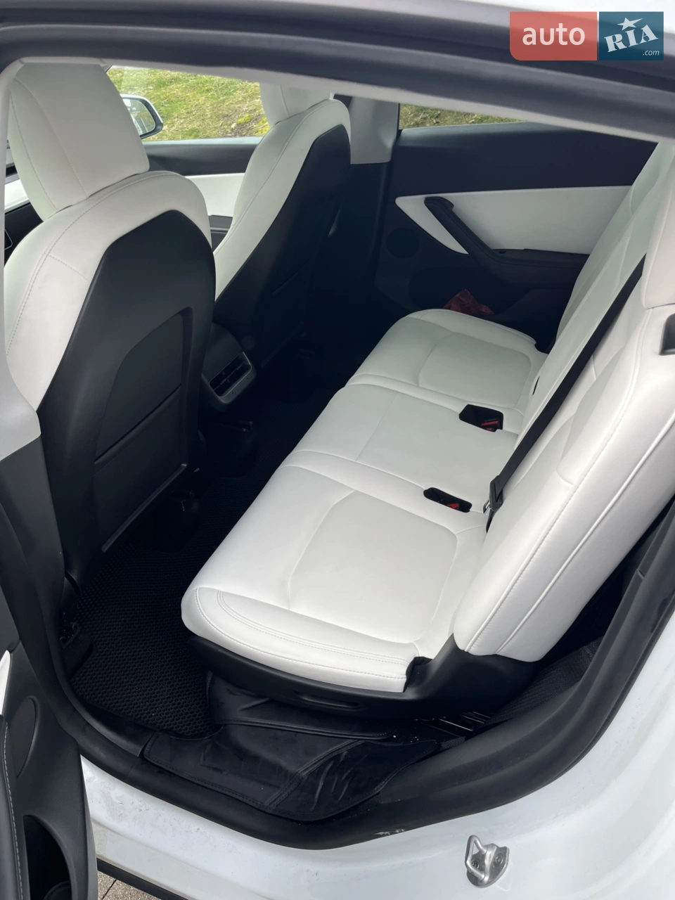 2021 Tesla Model Y - мініатюра 5