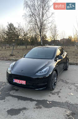Tesla Model Y  2022