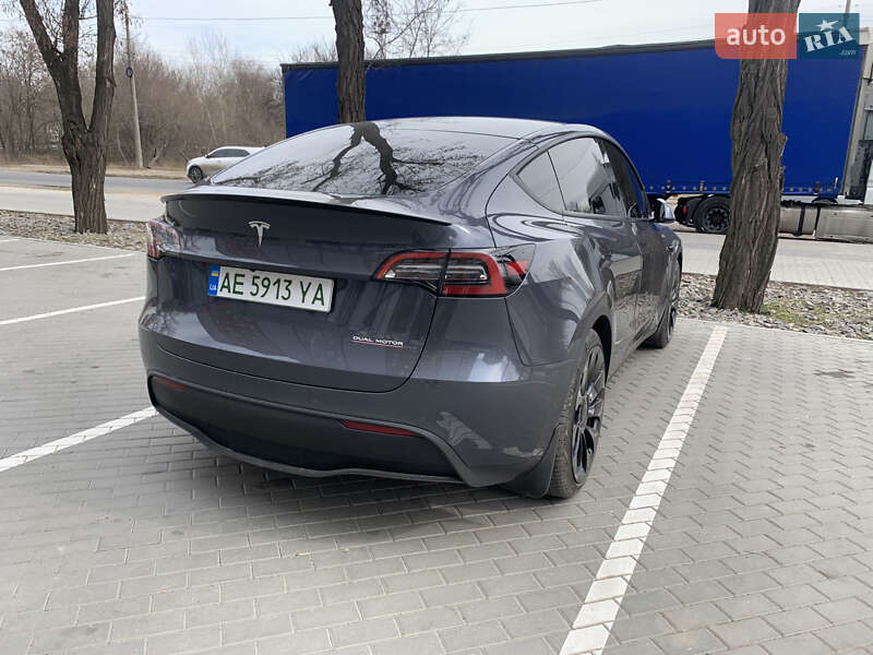 Внедорожник / Кроссовер Tesla Model Y 2022 в Днепре