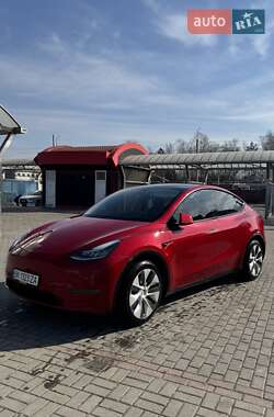 Tesla Model Y  2020