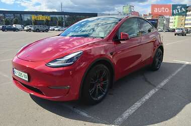 Tesla Model Y  2021