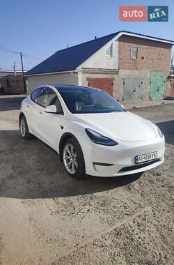 Tesla Model Y 2021
