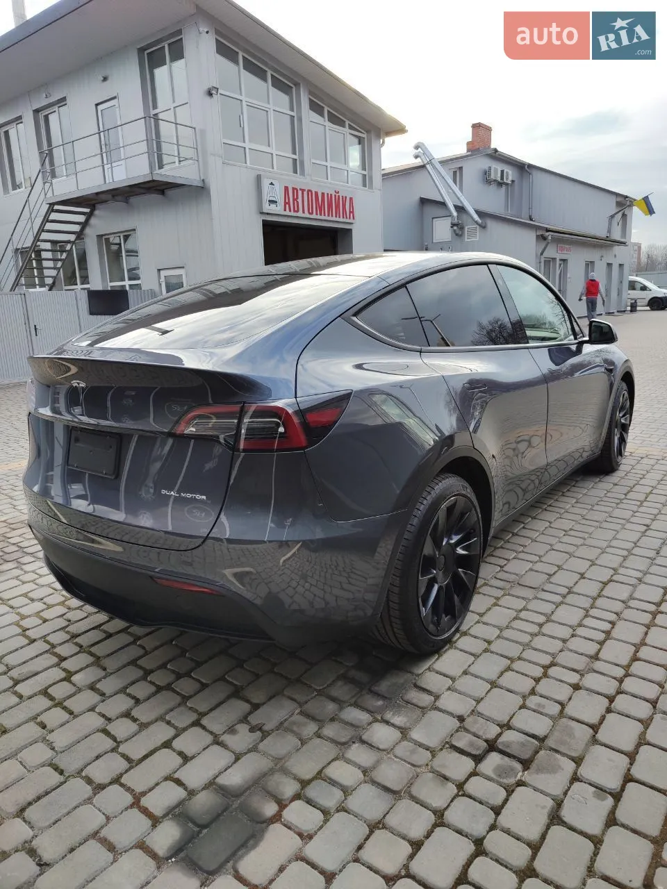 2022 Tesla Model Y - мініатюра 5