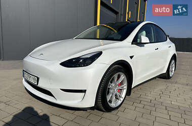 Tesla Model Y  2023