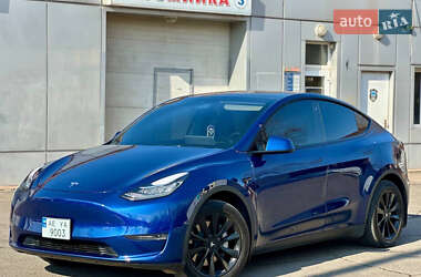 Tesla Model Y  2021