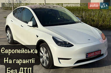 Tesla Model Y  2023
