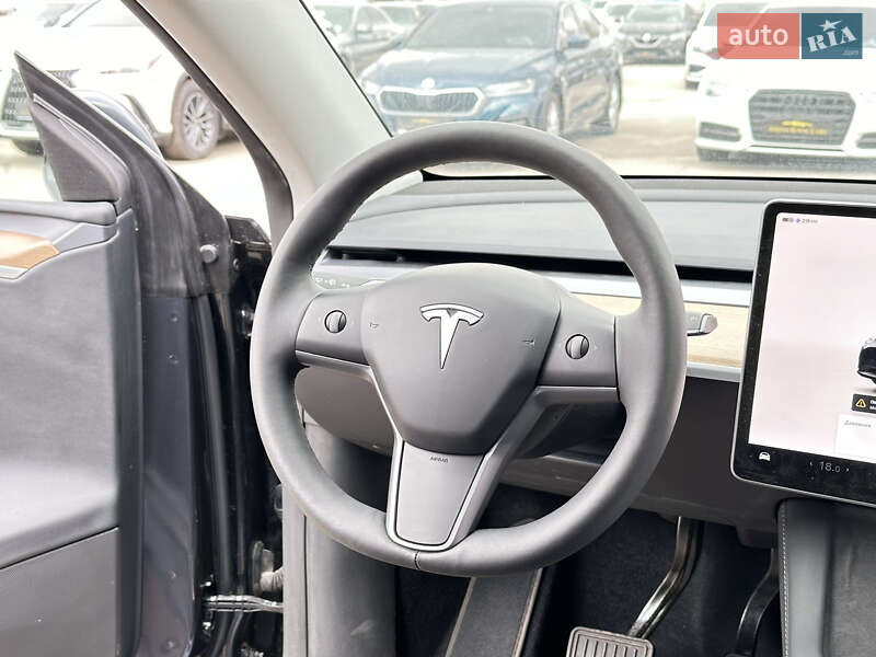 Внедорожник / Кроссовер Tesla Model Y 2024 в Харькове фото 23 Внедорожник / Кроссовер Tesla Model Y 2024 в Харькове