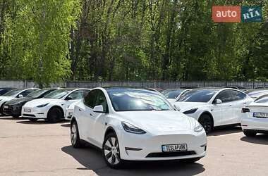 Tesla Model Y  2022