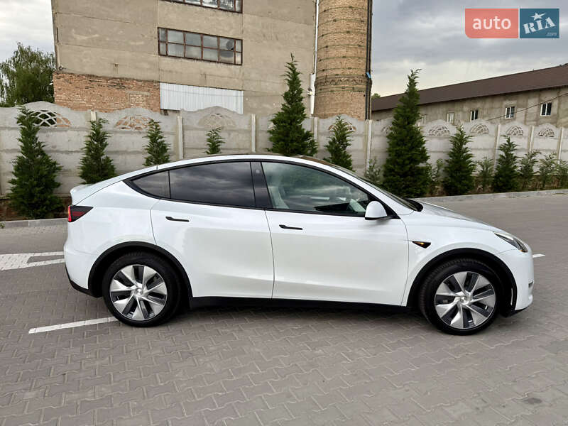 Внедорожник / Кроссовер Tesla Model Y 2023 в Виннице